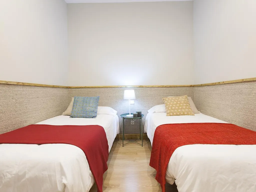 Cozy Gracia 2 Bedrooms Barcelona Apartment